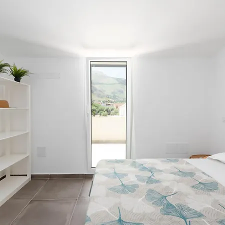 Loryleo Villa